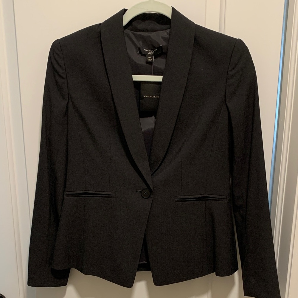 Ann Taylor Charcoal Blazer. Size: OP. Brand new with tags.